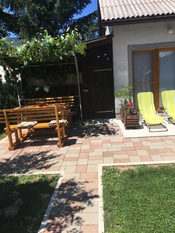 Guest House Josipovic โคเรนนิซา ภายนอก รูปภาพ