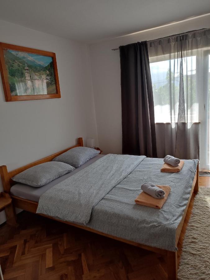 Guest House Josipovic โคเรนนิซา ภายนอก รูปภาพ